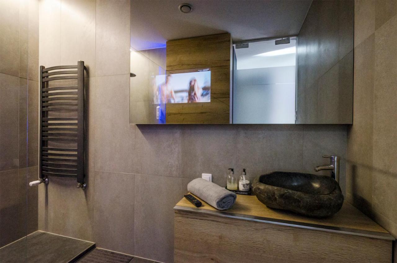 Lupoapartments Z Jacuzzi Pole Dance Leczycka 29 Klimatyzacja Parking Dostep Na Kod Lodž Exteriér fotografie